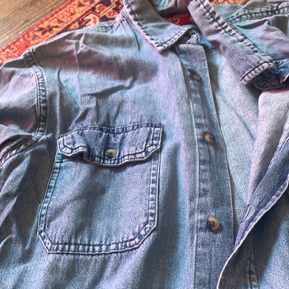 Jean button down - Picture 2 of 3